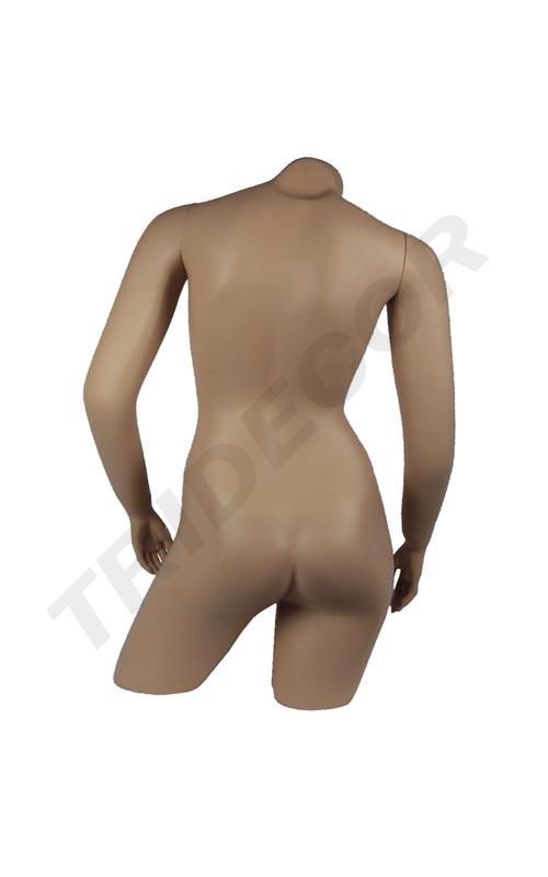 040097-Busto-de-mujer-carnes-con-brazos-tridecor