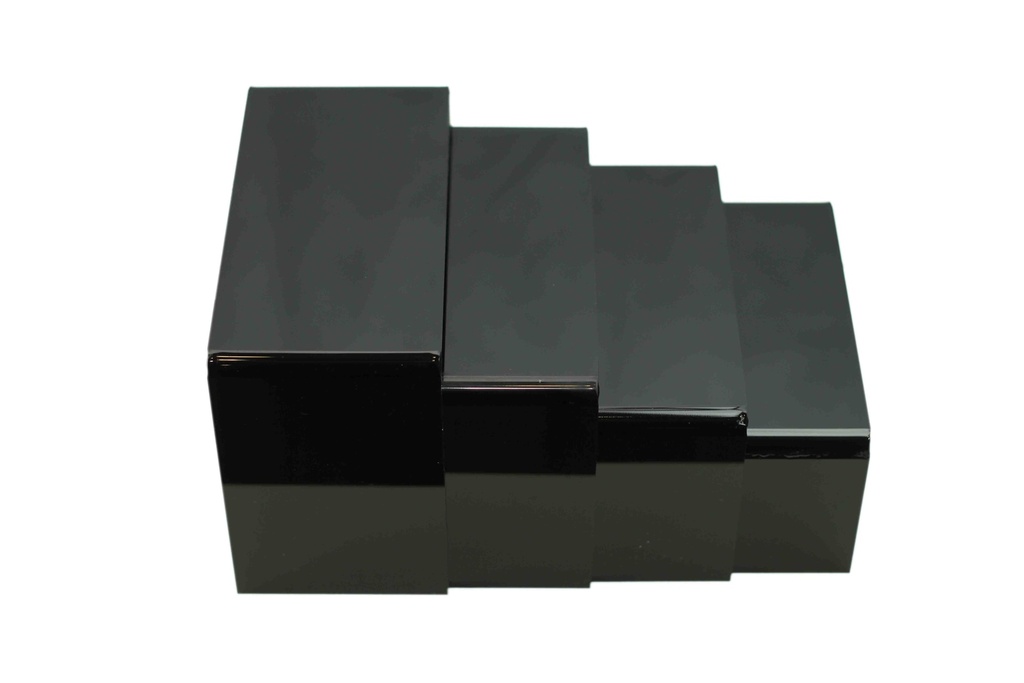 Expositor-acrílico-de-4-piezas-color-negro-tridecor