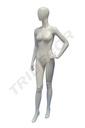 Maniquí femenino en blanco mate con la mano en la cintura
