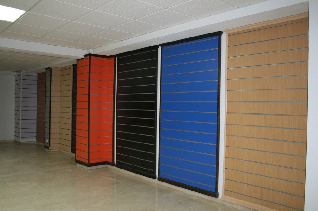 Panel de Listones Blanco Mate 9.5 Guías 120X120cm