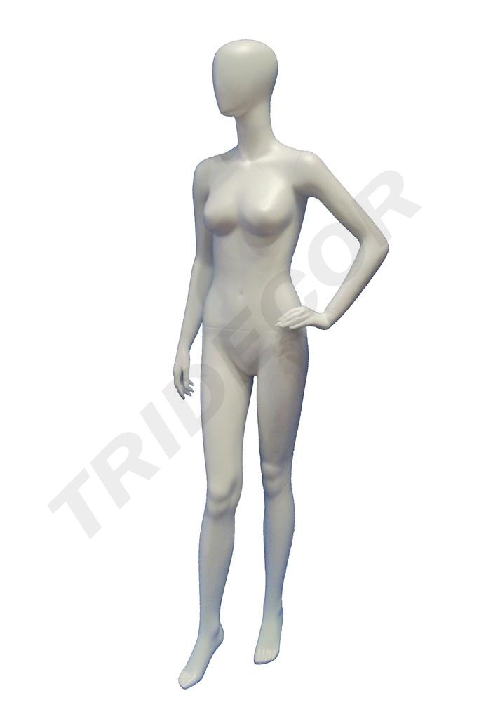 Maniquí femenino en blanco mate con la mano en la cintura