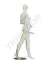040783-maniquí-de-mujer-blanco-mate-con-rostro-posando-tridecor