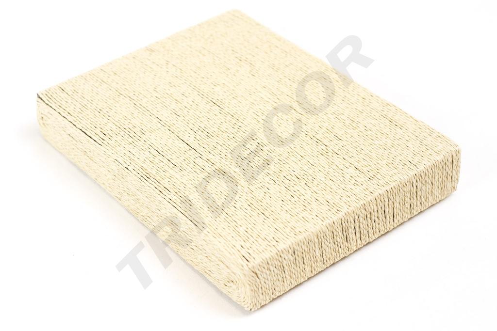 Base cubierta con cuerda beige