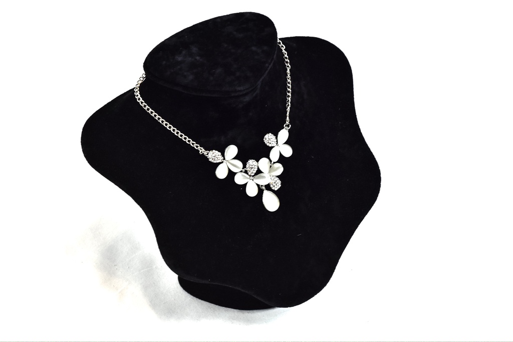 Exhibidor grande de collar de terciopelo negro