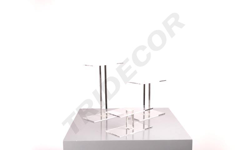 007124-Expositor-metacrilato-para-zapatos-tridecor