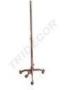 041020-Pie-con-ruedas-para-maniquí-color-cobre-tridecor