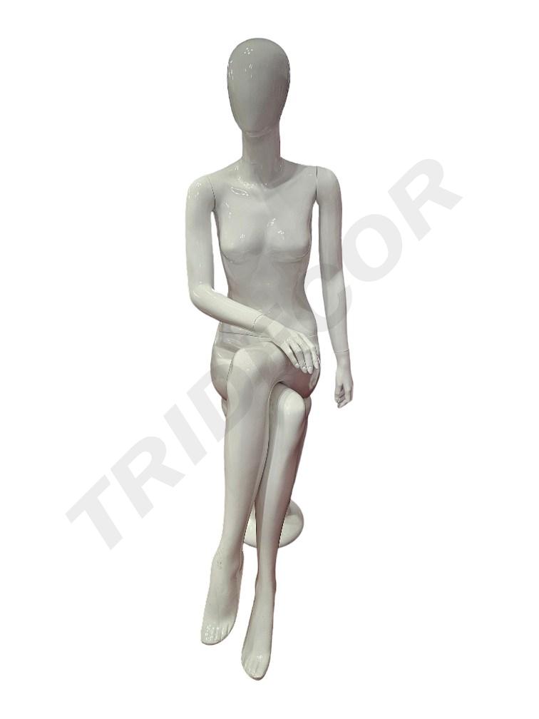 040694-Maniquí-de-mujer-abstracto-sentada-blanco-brillo-tridecor