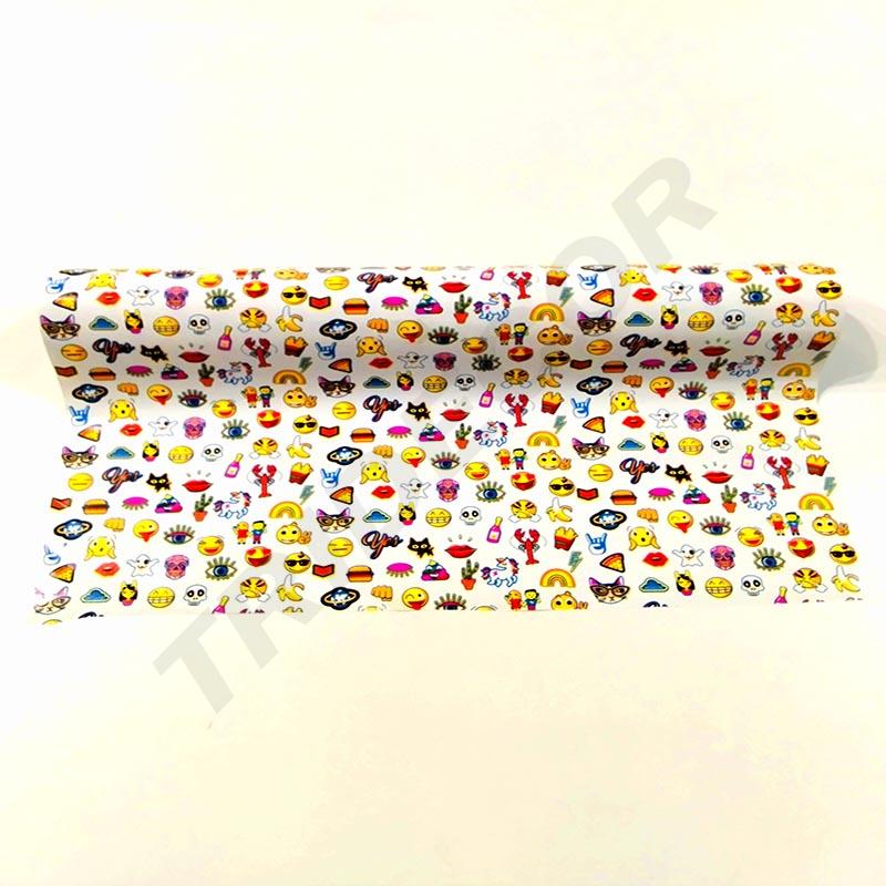 Papel de regalo con patrones de emojis 62 cm