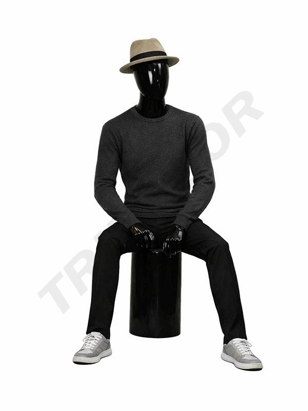 040279-Maniquí-de-hombre-sentado-negro-brillo-tridecor