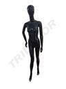 Maniquí Mujer Negro Brillo Sin Facciones