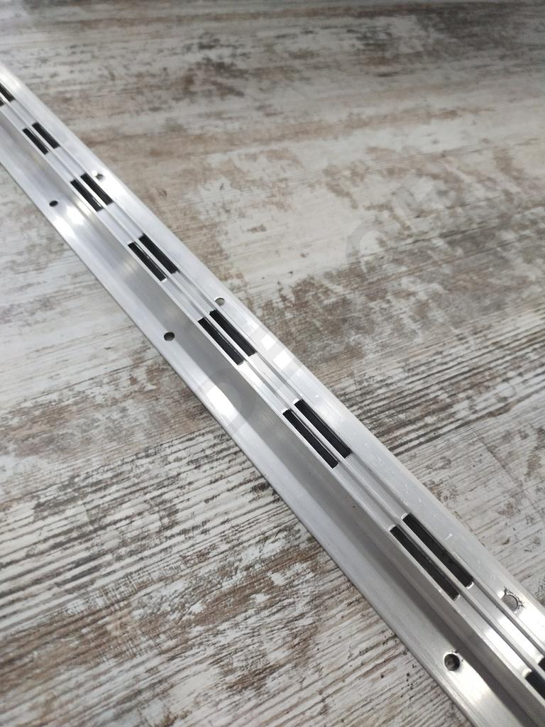 Fermeture à Glissière Fine en Aluminium Chromé 2,4M