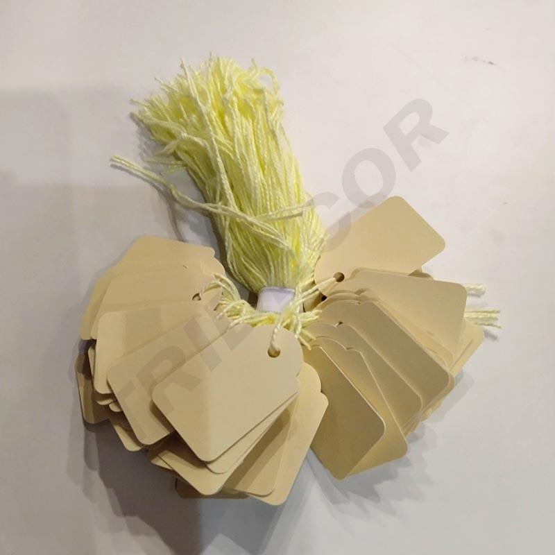 Etichetă rectangulară de fir galben