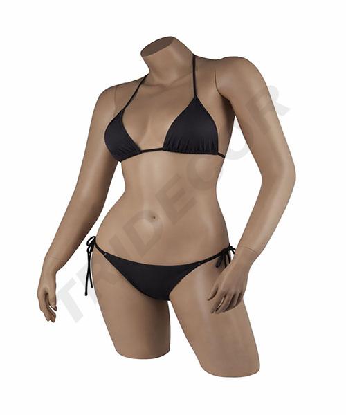 Busto de mujer color carne con brazos