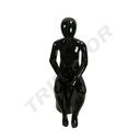 Mannequin enfant assis laque noire brillante sans caractéristiques 4-6 ans