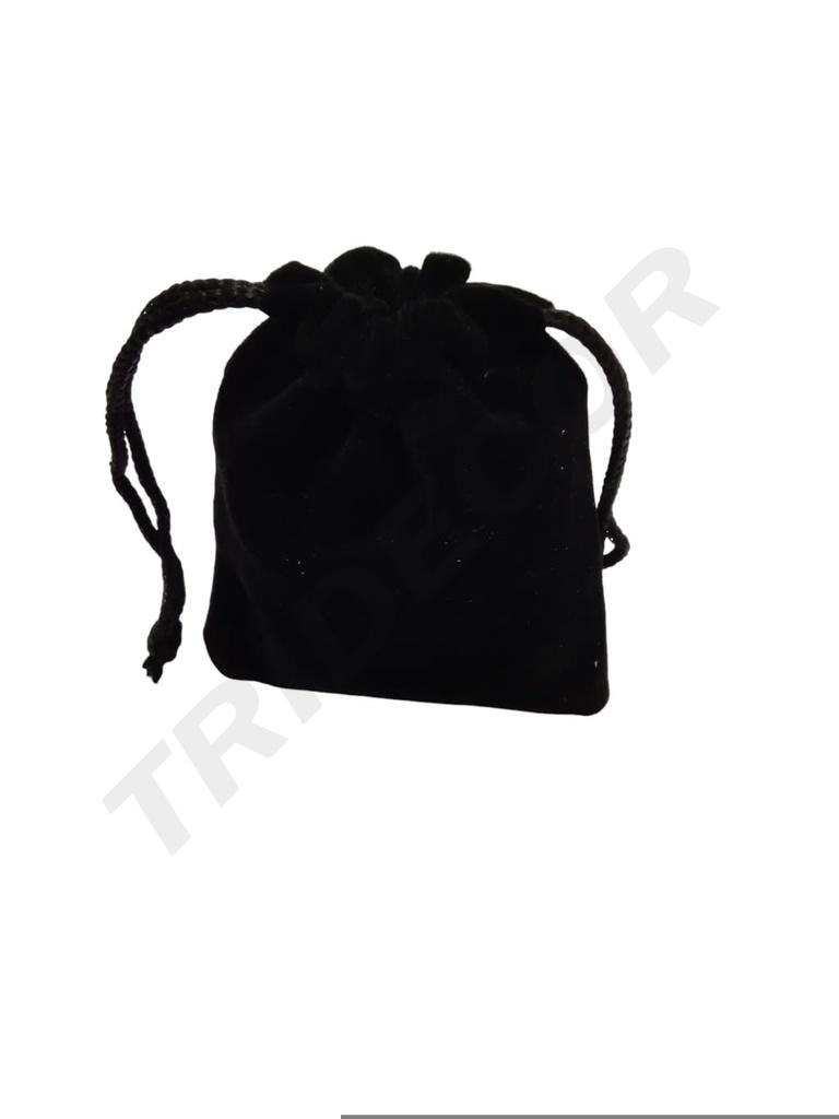 黑色天鹅绒包带抽绳 7X9cm 50U/包 Bolsa Terciopelo Negro Con Cordón 7X9cm 50U/Paq