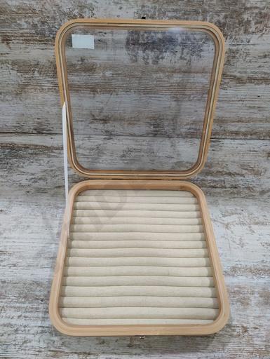 Expositor para Anillos Con Tapa de Cristal