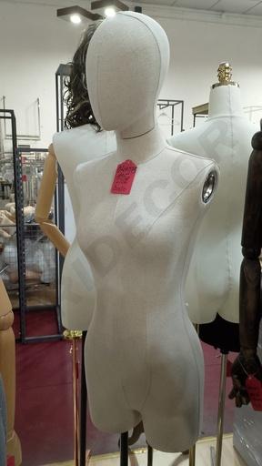 [041075] 包布女模 不配底盘手臂 Busto Mujer Tela Lino Con Cabeza Sin Brazo Sin Base