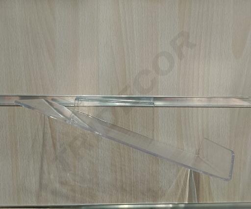 [007001] 槽板亚克力下斜鞋托Calzado anclaje en lama de acrílico transparente