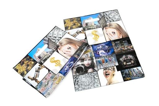 [010306] Color photo bags, 100 pcs, with perforated handle 35X45 cm