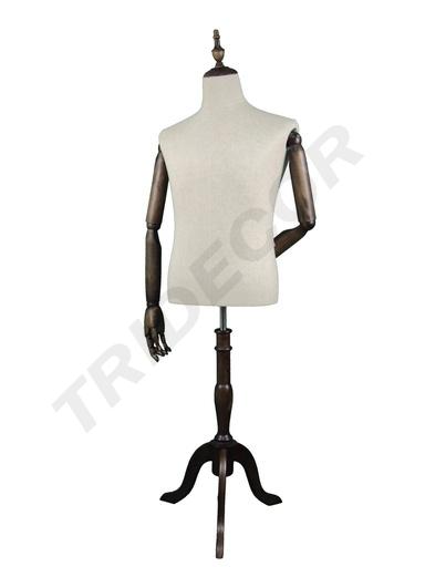 [040377] Busto de um Homem com Braços de Pano e um Pé de Madeira