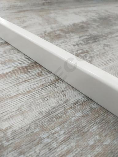 [006209] Tubo Rectangular Blanco 3m