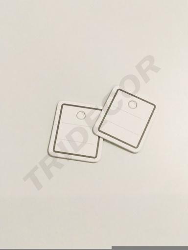 [0141008] Etiquetas Troquelada Blanca Con Lineas Gris 1.9X2.2Cm 500/Paq