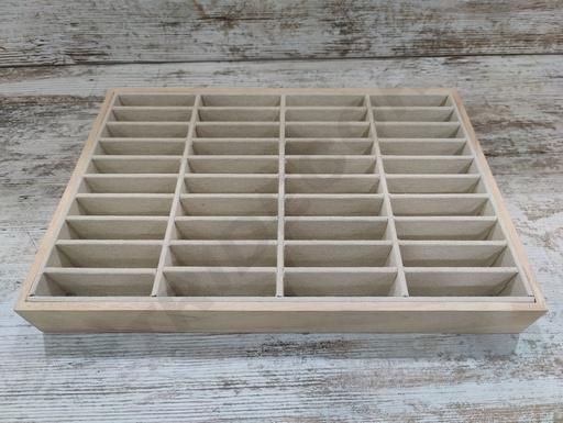 [0091051] 木+亚麻槽中的手链展示 Expositor de Bisuteria Madera+Lino